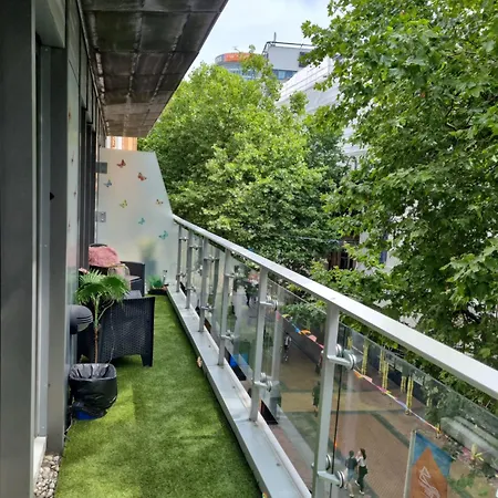 Apartment Stunning 2-bed In *