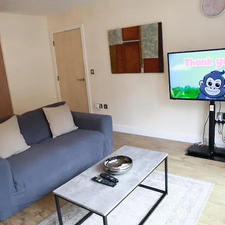 Apartment Stunning 2-bed In